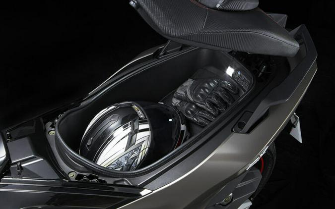 2026 Kymco AK 550i Premium