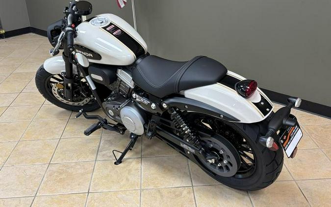 2025 Benda Chinchilla 300