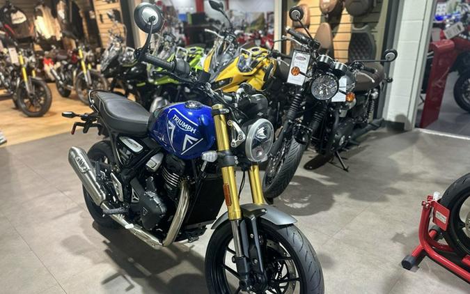 2025 Triumph Speed 400 Caspian Blue / Storm Grey