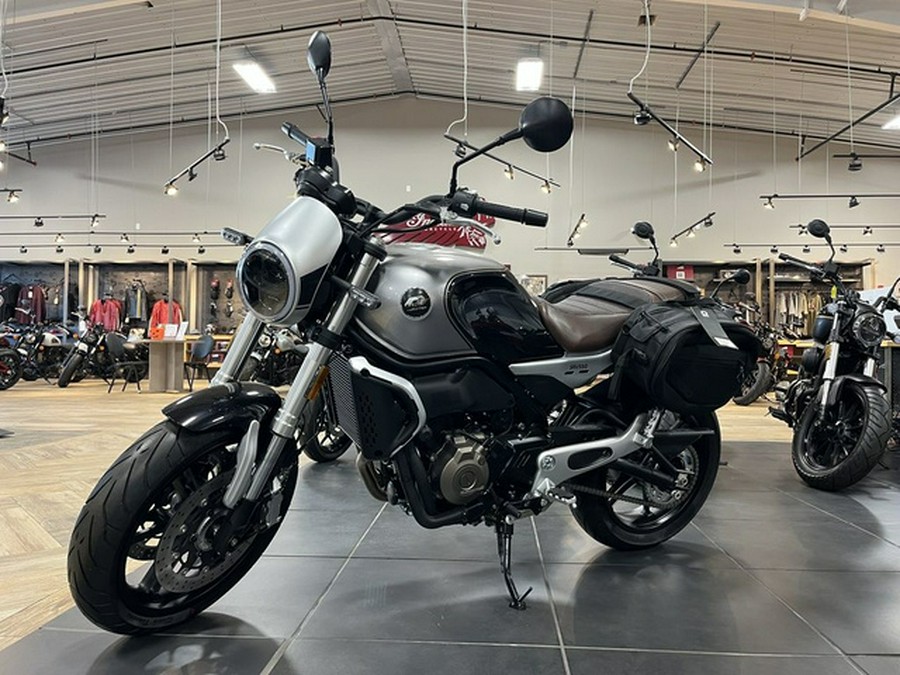 2023 QJMOTOR SRV550 (QJ500-19)