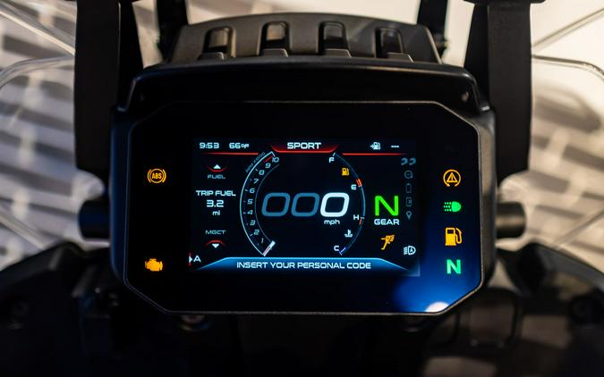 2025 Moto Guzzi Stelvio