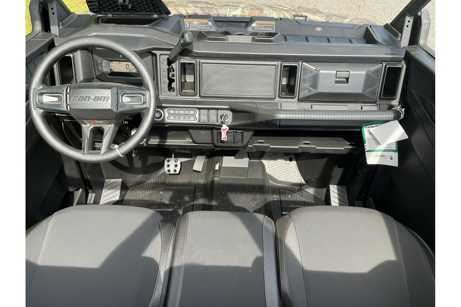 2026 Can-Am Defender MAX X mr with Half Doors HD11