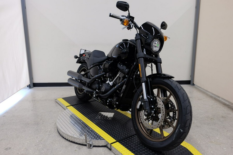 2023 FXLRS Low Rider® S - In Vivid Black