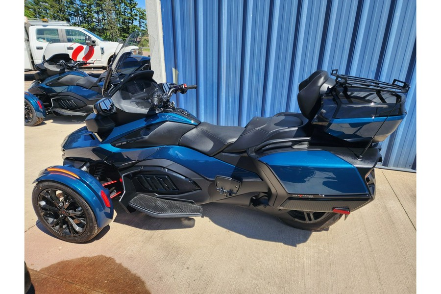 2022 Can-Am Spyder RT Limited - Dark Edition