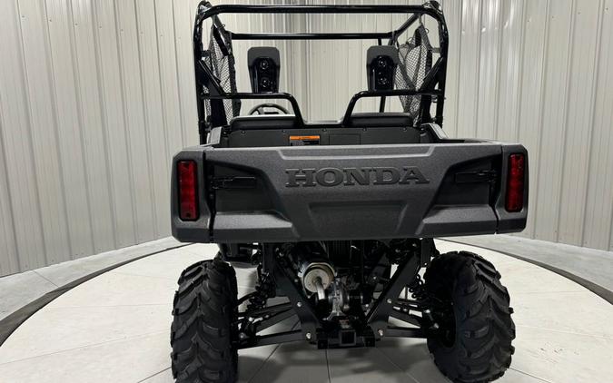 2025 Honda PIONEER 700 Deluxe