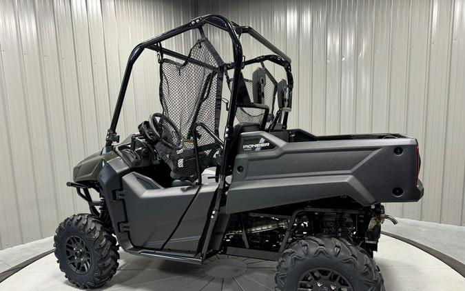 2025 Honda PIONEER 700 Deluxe