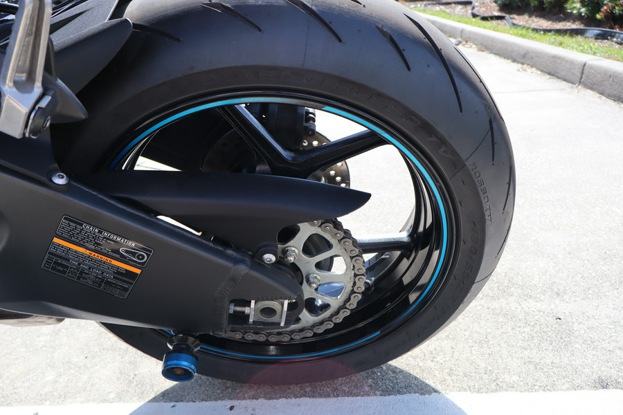 2025 Kawasaki Ninja® ZX™-6R KRT Edition ABS