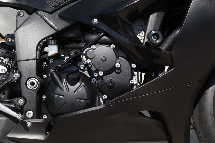 2025 Kawasaki Ninja® ZX™-6R KRT Edition ABS