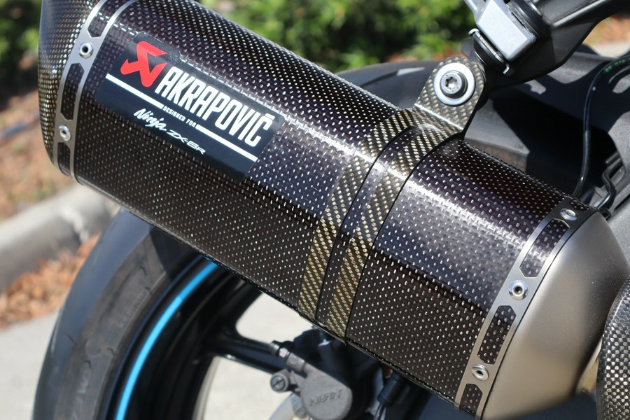 2025 Kawasaki Ninja® ZX™-6R KRT Edition ABS
