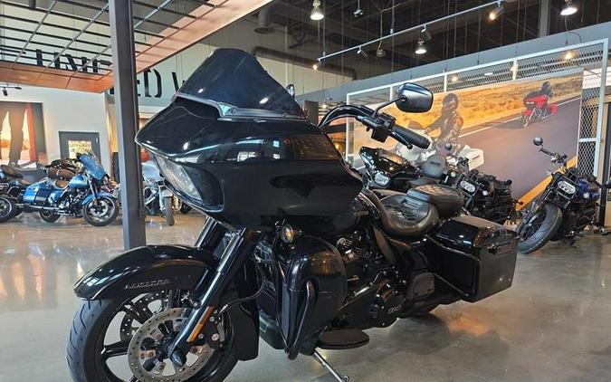 2021 Harley-Davidson® FLTRK - Road Glide® Limited