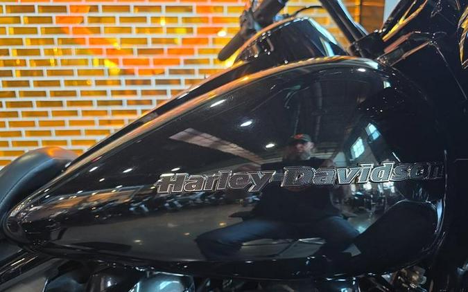 2021 Harley-Davidson® FLTRK - Road Glide® Limited
