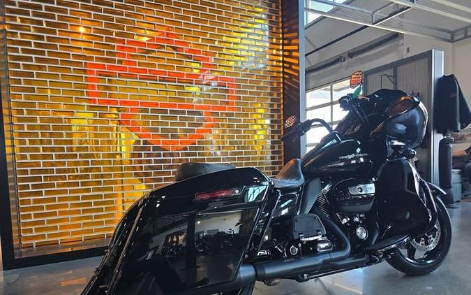 2021 Harley-Davidson® FLTRK - Road Glide® Limited