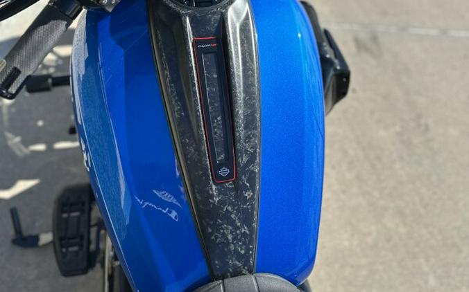 2026 Harley-Davidson CVO Street Glide ST Electric Coast