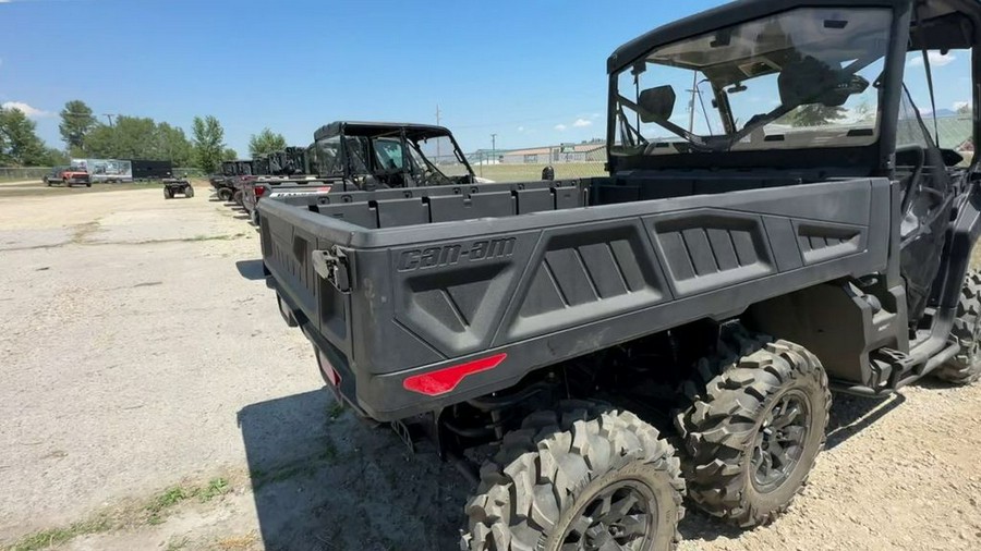 2023 Can-Am® Defender 6x6 DPS HD10