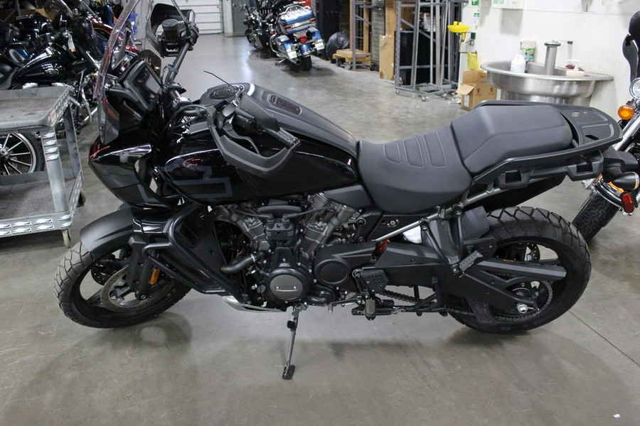 2022 Harley-Davidson® RA1250 - Pan America™ 1250 S