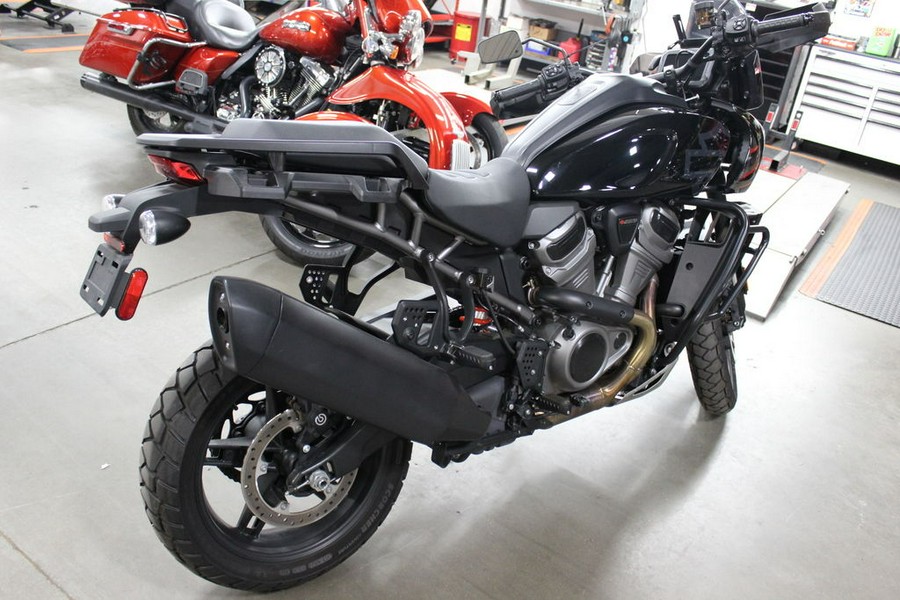 2022 Harley-Davidson® RA1250 - Pan America™ 1250 S