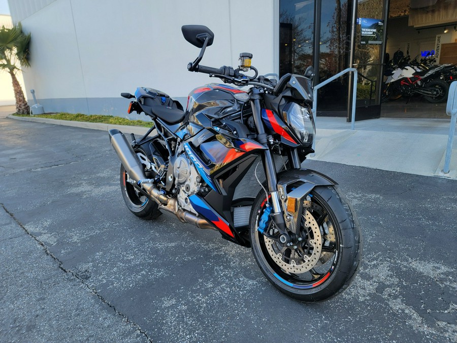 2024 BMW M 1000 R