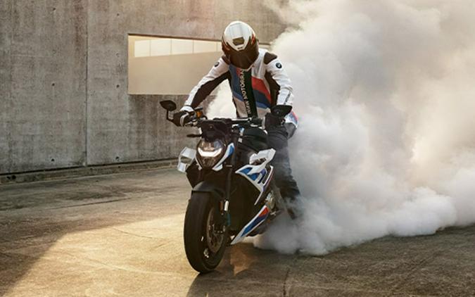 2024 BMW M 1000 R