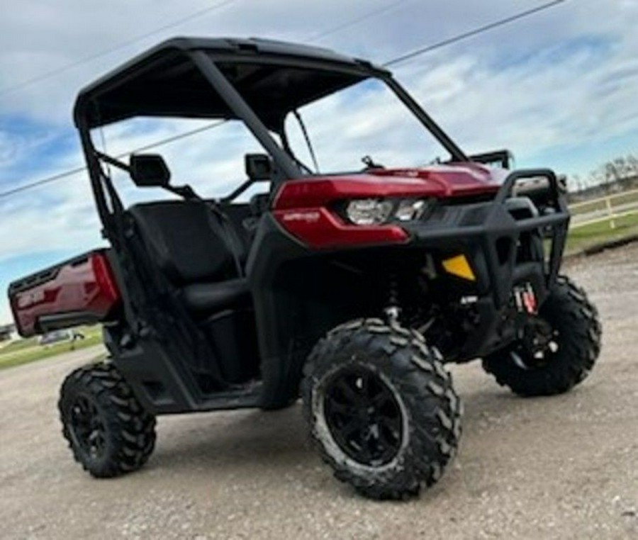 2024 Can-Am® Defender XT HD10