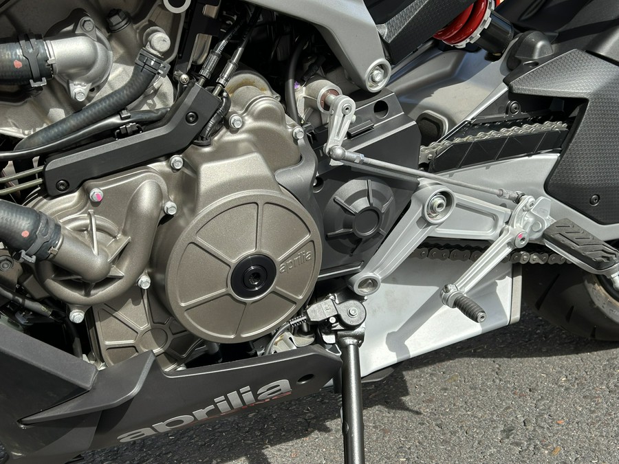 2024 Aprilia Tuono 660