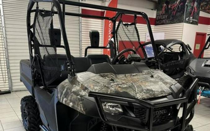 2026 Honda Pioneer 700 Forest