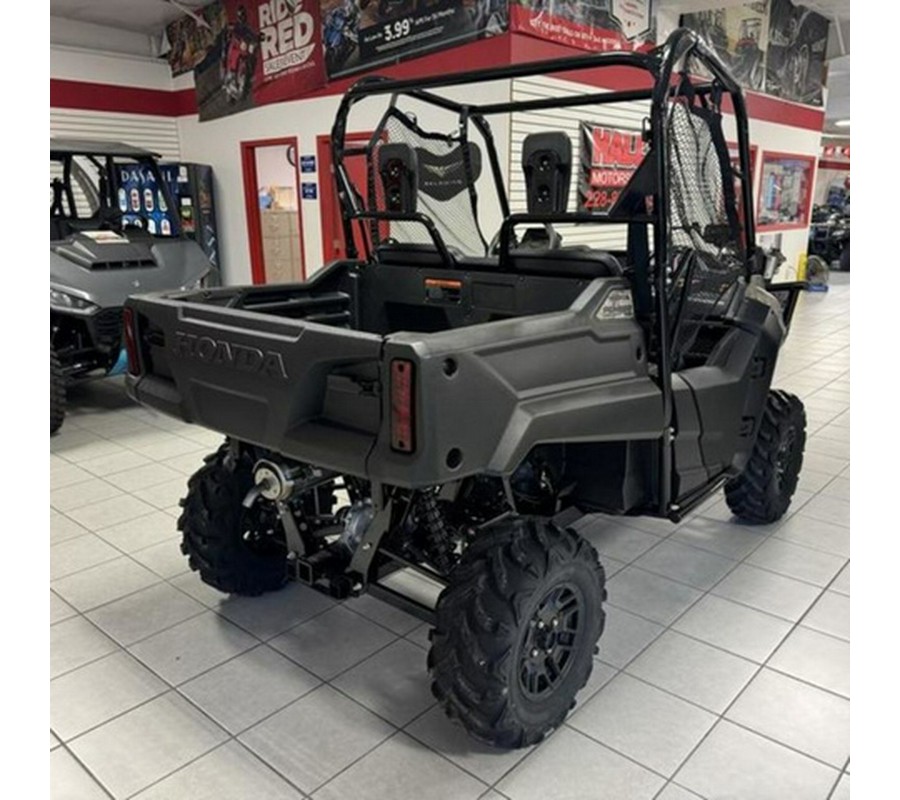 2026 Honda Pioneer 700 Forest