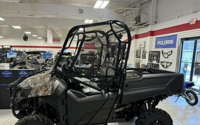 2026 Honda Pioneer 700 Forest