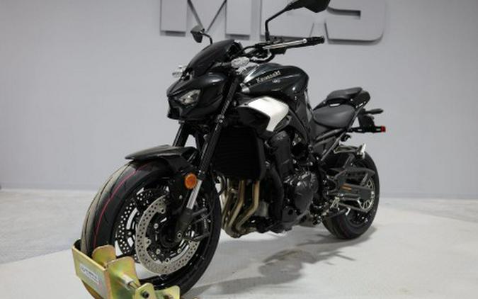 2025 Kawasaki Z900 ABS