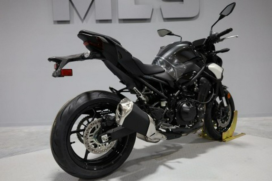 2025 Kawasaki Z900 ABS