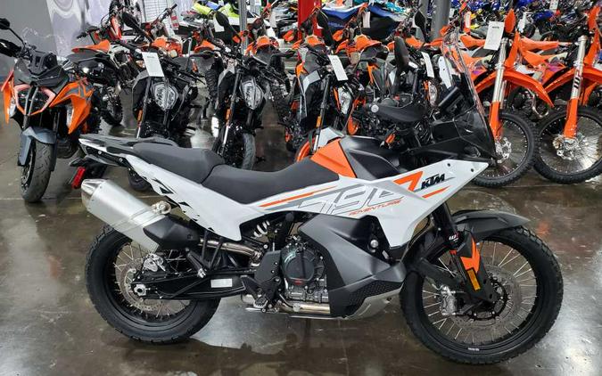 2024 KTM 790 ADVENTURE