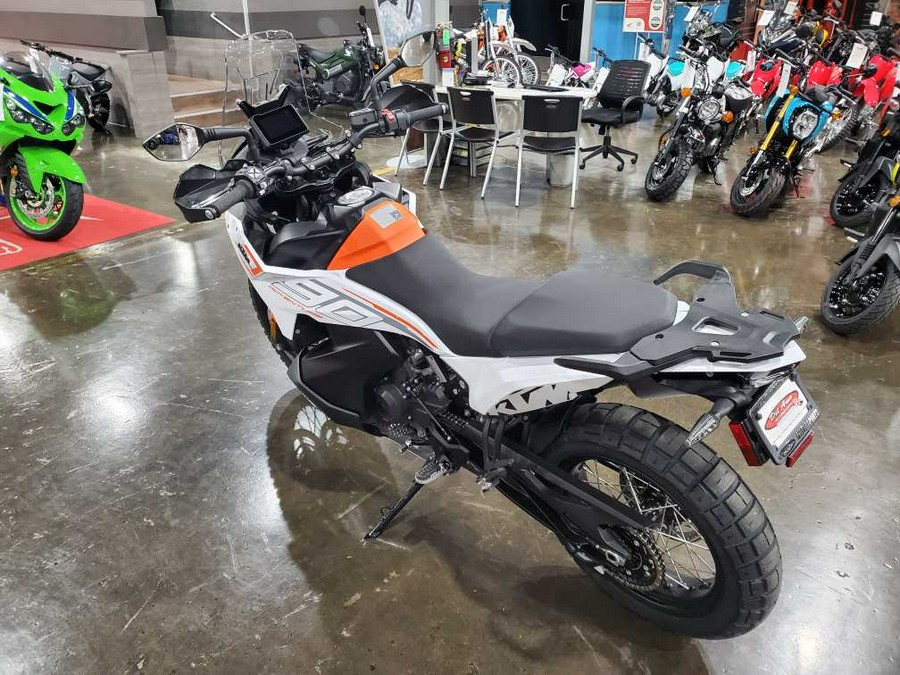 2024 KTM 790 ADVENTURE