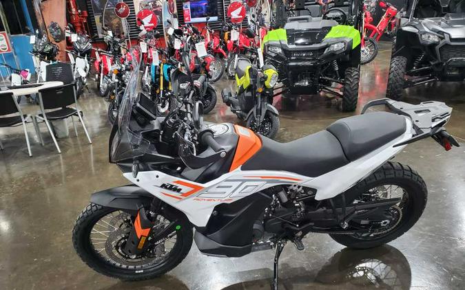 2024 KTM 790 ADVENTURE