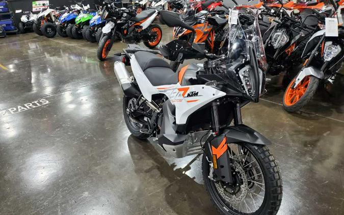 2024 KTM 790 ADVENTURE