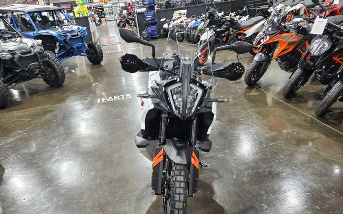 2024 KTM 790 ADVENTURE