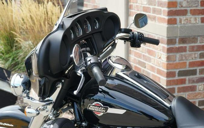 2022 Harley-Davidson® FLHTCUTG - Tri Glide® Ultra