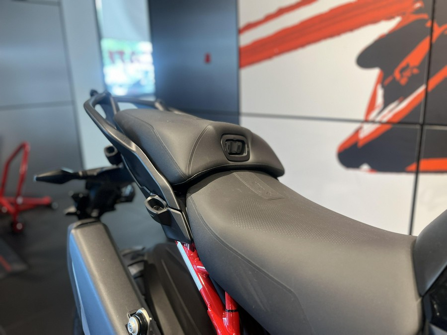 2025 Ducati MULTISTRADA V4S TRAVEL RADAR