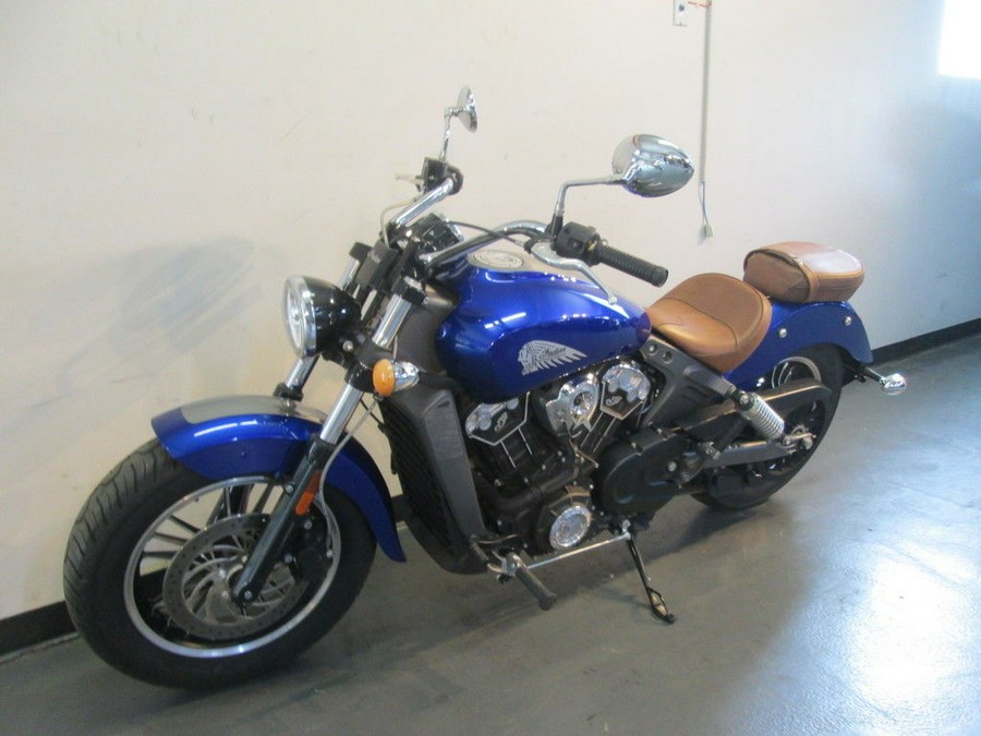 2016 Indian Motorcycle® Scout® Silver Smoke