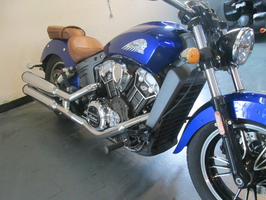 2016 Indian Motorcycle® Scout® Silver Smoke