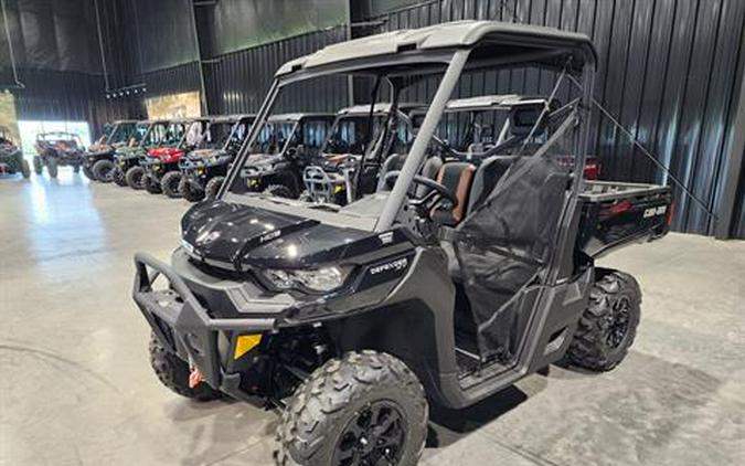 2024 Can-Am Defender XT HD9