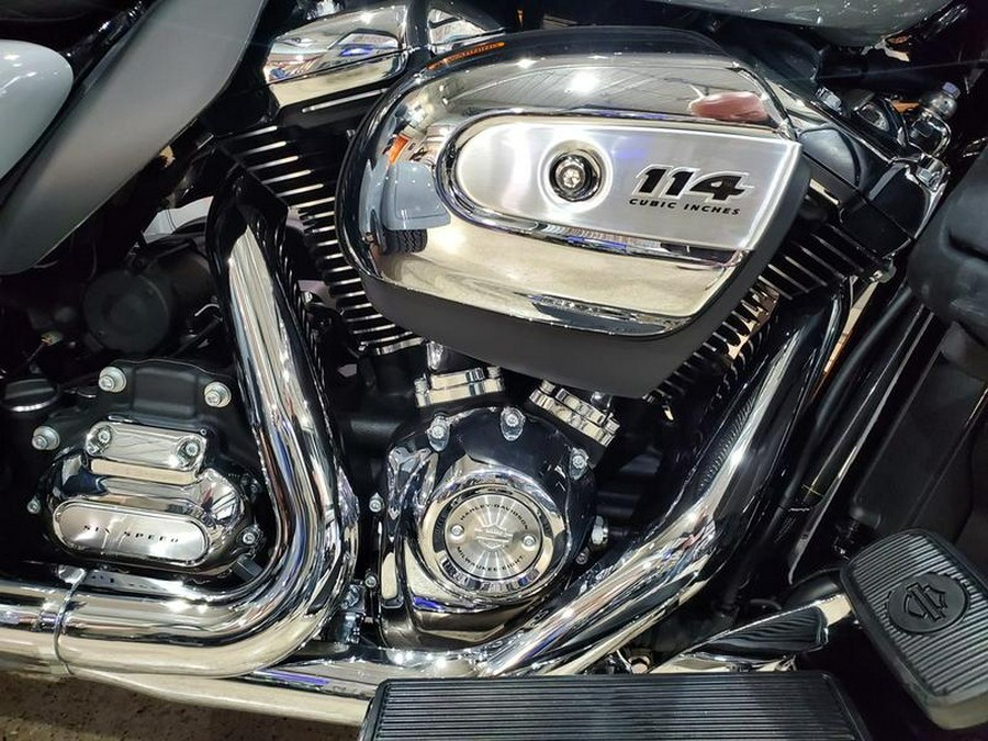 2024 Harley-Davidson® FLHTCUTG - Tri Glide® Ultra