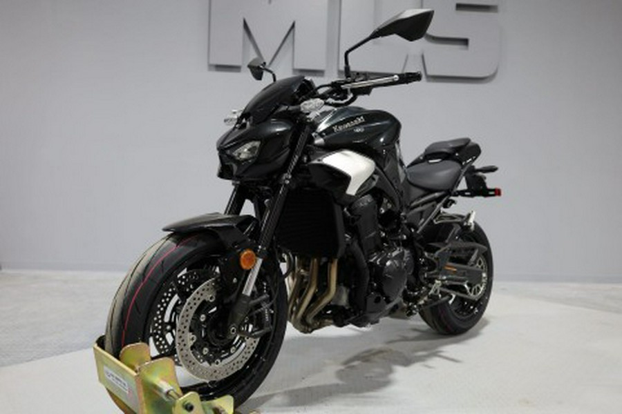 2025 Kawasaki Z900 ABS