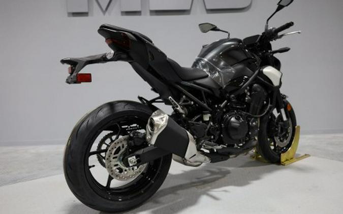 2025 Kawasaki Z900 ABS
