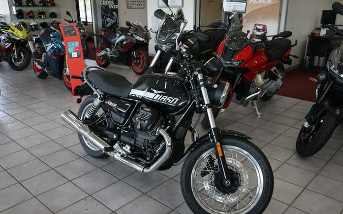 2025 MOTO GUZZI GU3215170YCT01