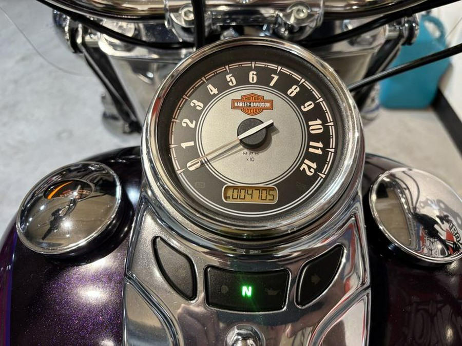 2016 Harley-Davidson® FLSTC - Heritage Softail® Classic
