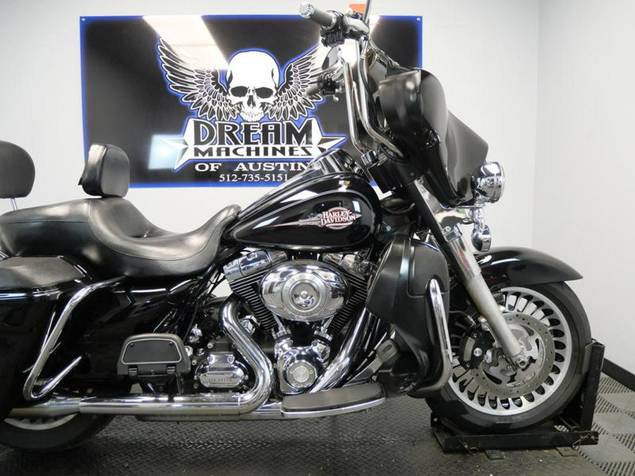 2011 Harley-Davidson® FLHTC - Electra Glide® Classic