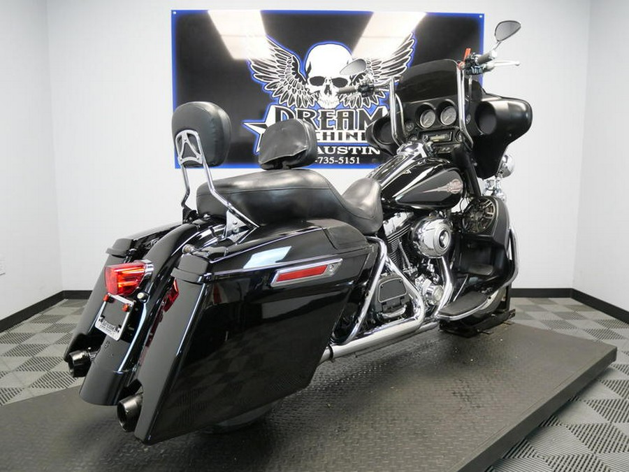 2011 Harley-Davidson® FLHTC - Electra Glide® Classic
