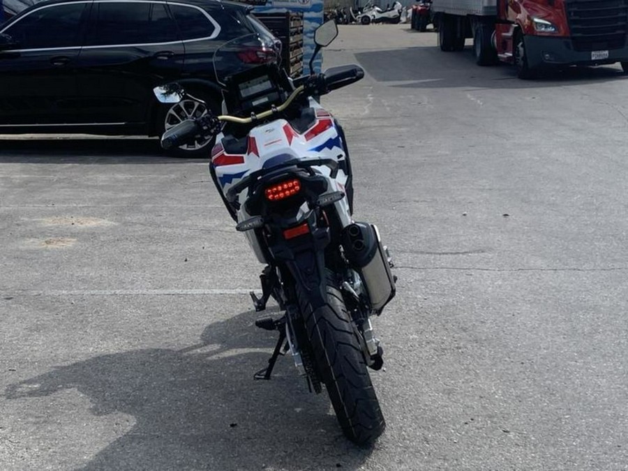 2025 Honda® Africa Twin Adventure Sports ES