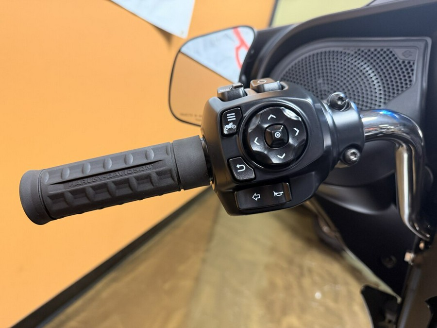 FLHX 2026 Street Glide®