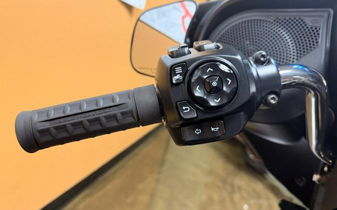 FLHX 2026 Street Glide®