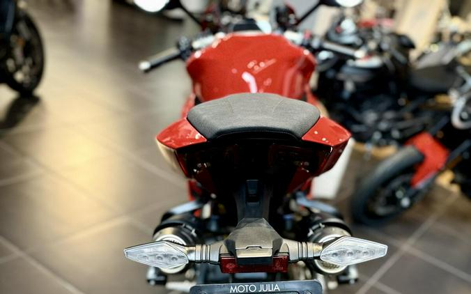 2026 Ducati PANIGALE V2